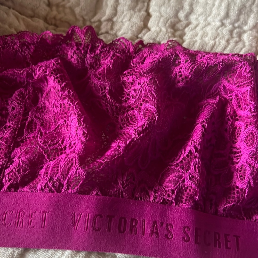 Victoria’s Secret lace bra